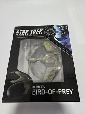 Star Trek Klingon Bird-of-Prey Figurine In Box Eaglemoss Collections 2017